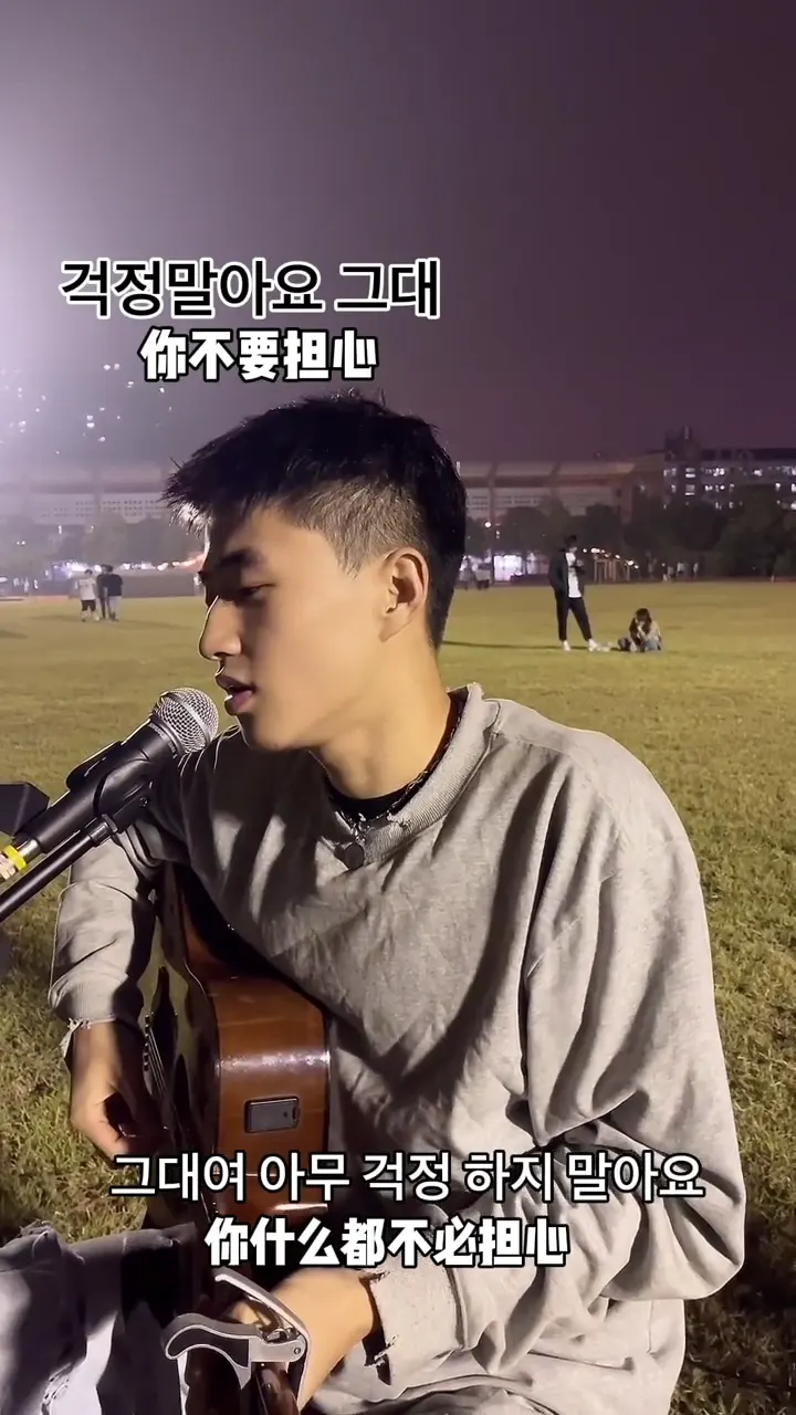 Amazing campus instrument talent delivering a viral-worthy performance that stunned all students