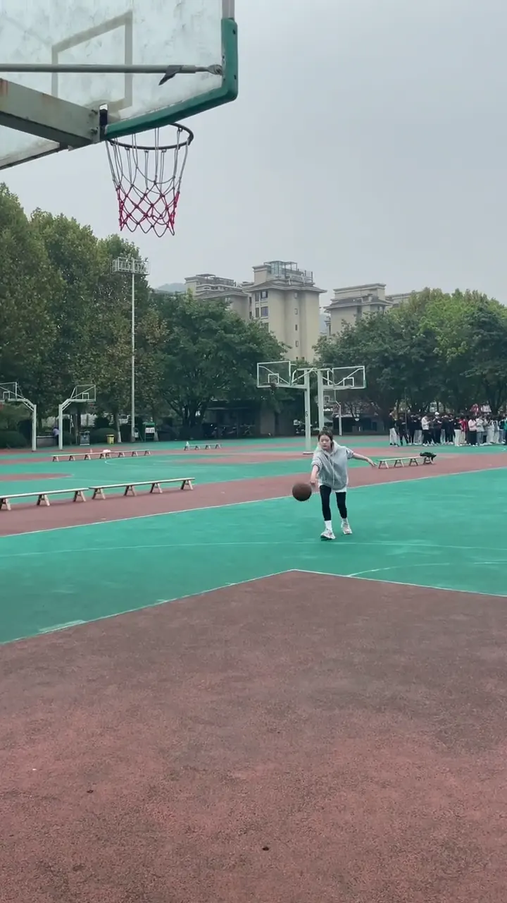 Pure enthusiasm with zero coordination leads to inevitable disaster